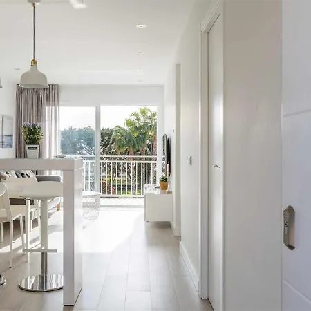 A&n Mediterranean Seafront Terrace *